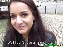 Ullig fri svensk porr förstärkare big-boobed mamma